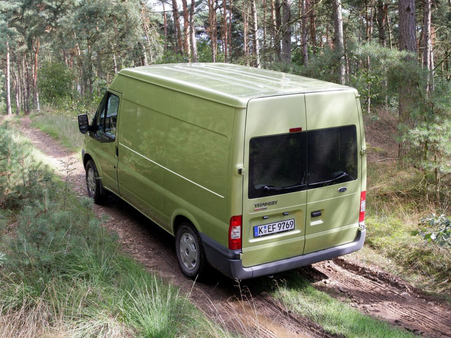  Ford Transit SWB Van 2006 года  (фото 16 из 27)